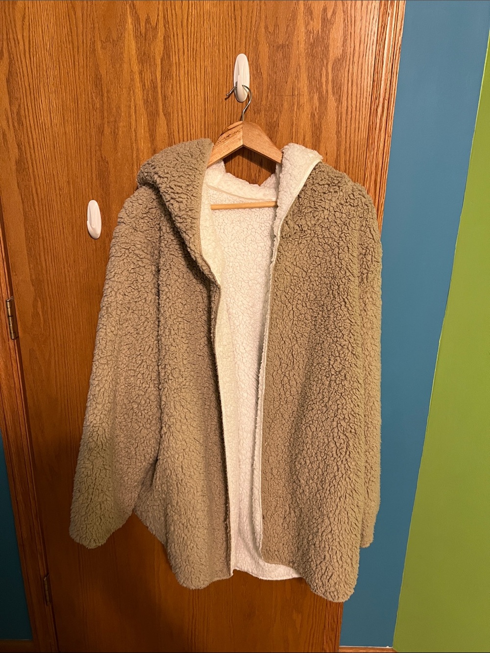 Cozy Hooded Sherpa Jacket - Taupe with Cream Lining XXL